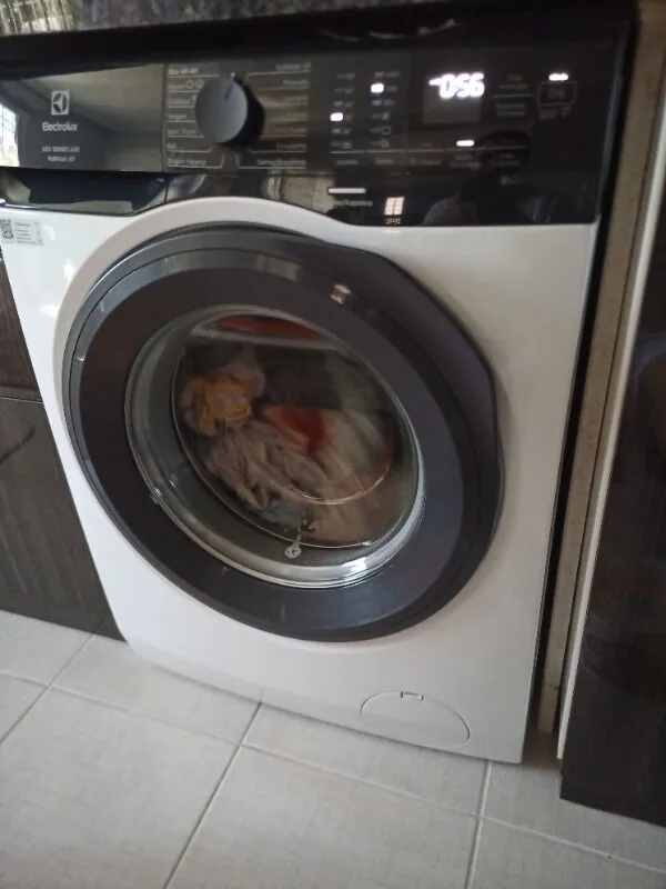 Maya 4 Kapaklı Gardırop Beyaz